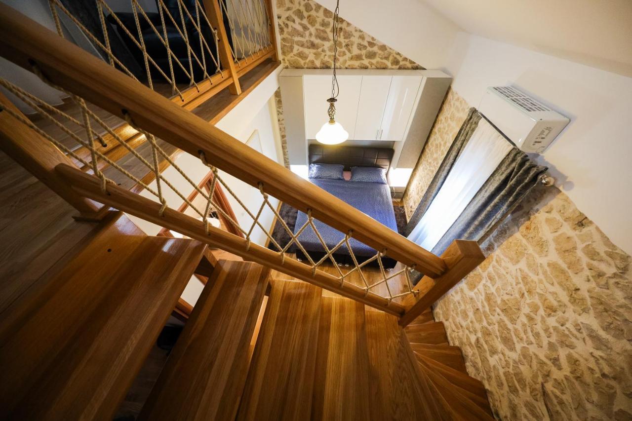 Holiday Home Mare Petrcane Bagian luar foto