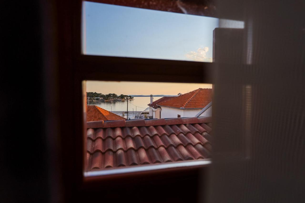 Holiday Home Mare Petrcane Bagian luar foto