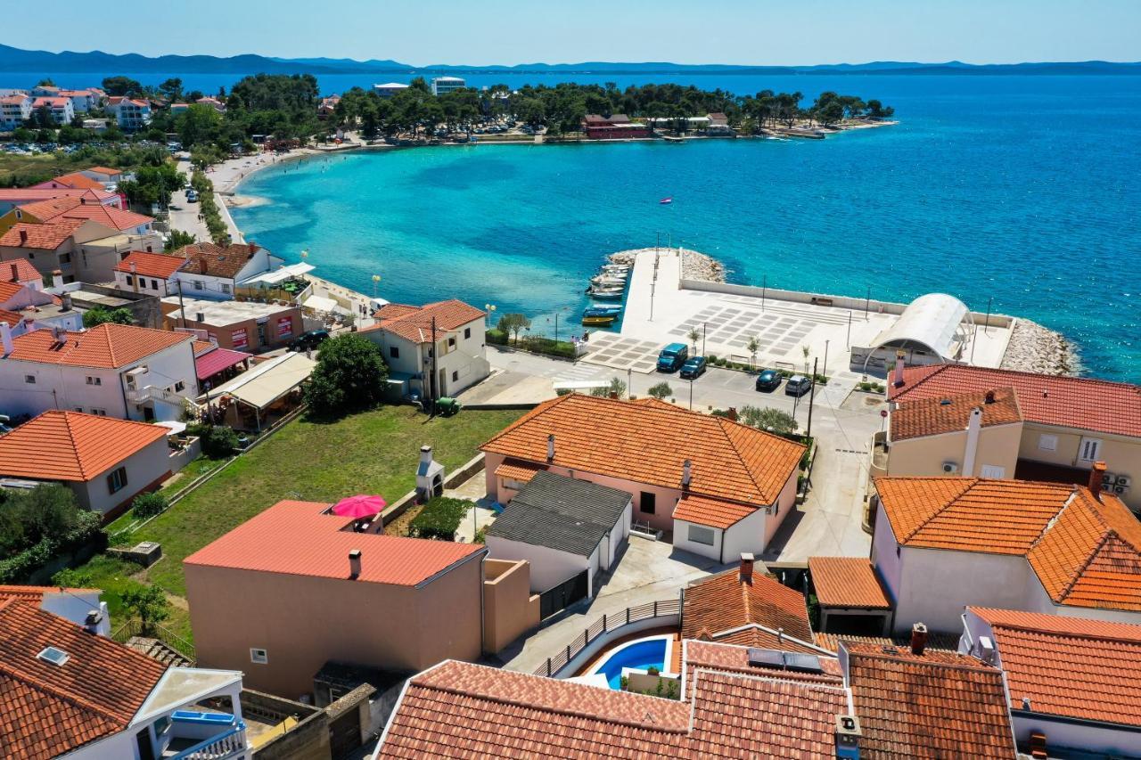 Holiday Home Mare Petrcane Bagian luar foto
